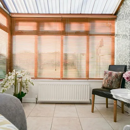 3 Bed House, Quiet Location Close To Bangor Exterior photo