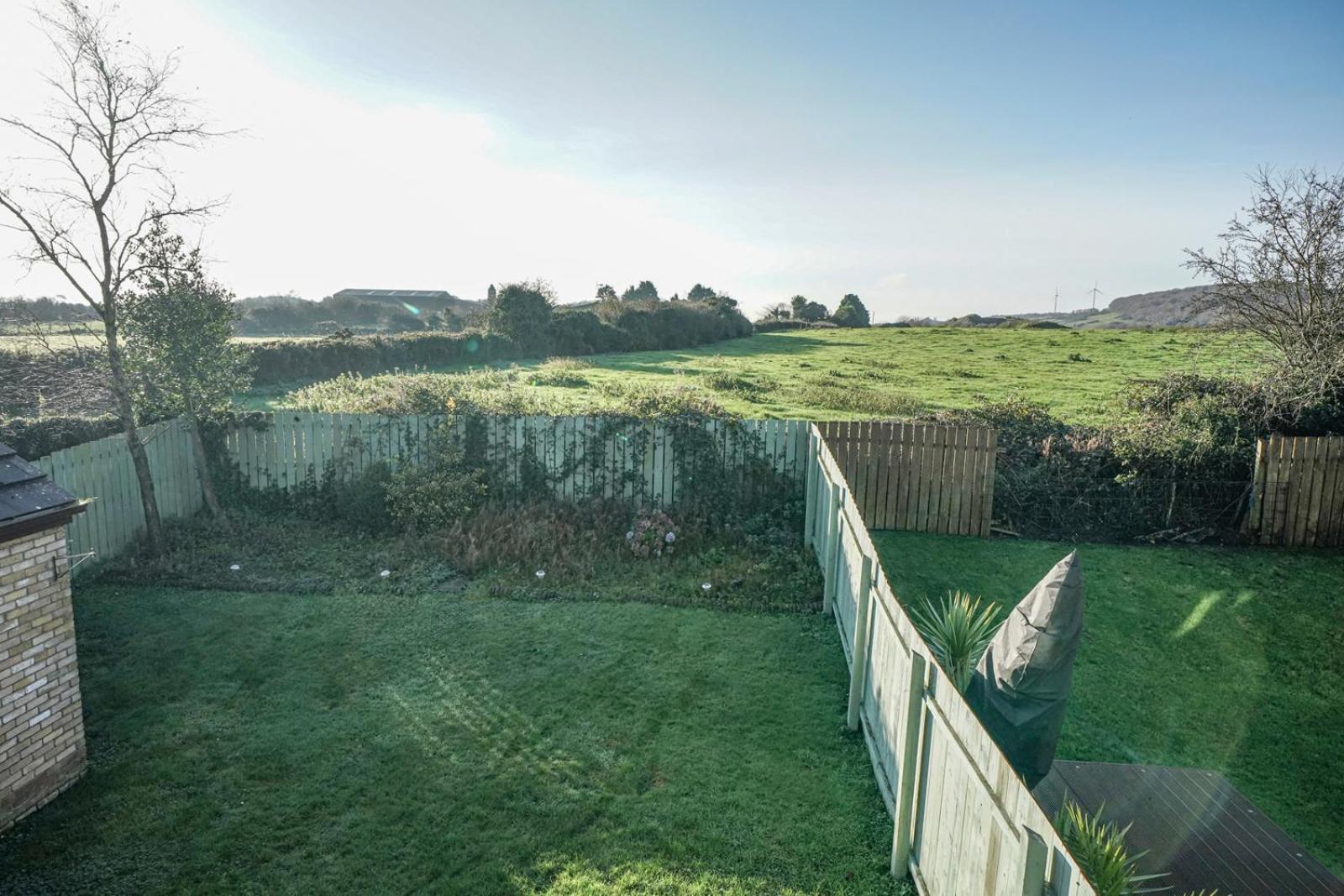 3 Bed House, Quiet Location Close To Holiday home Bangor (Down)