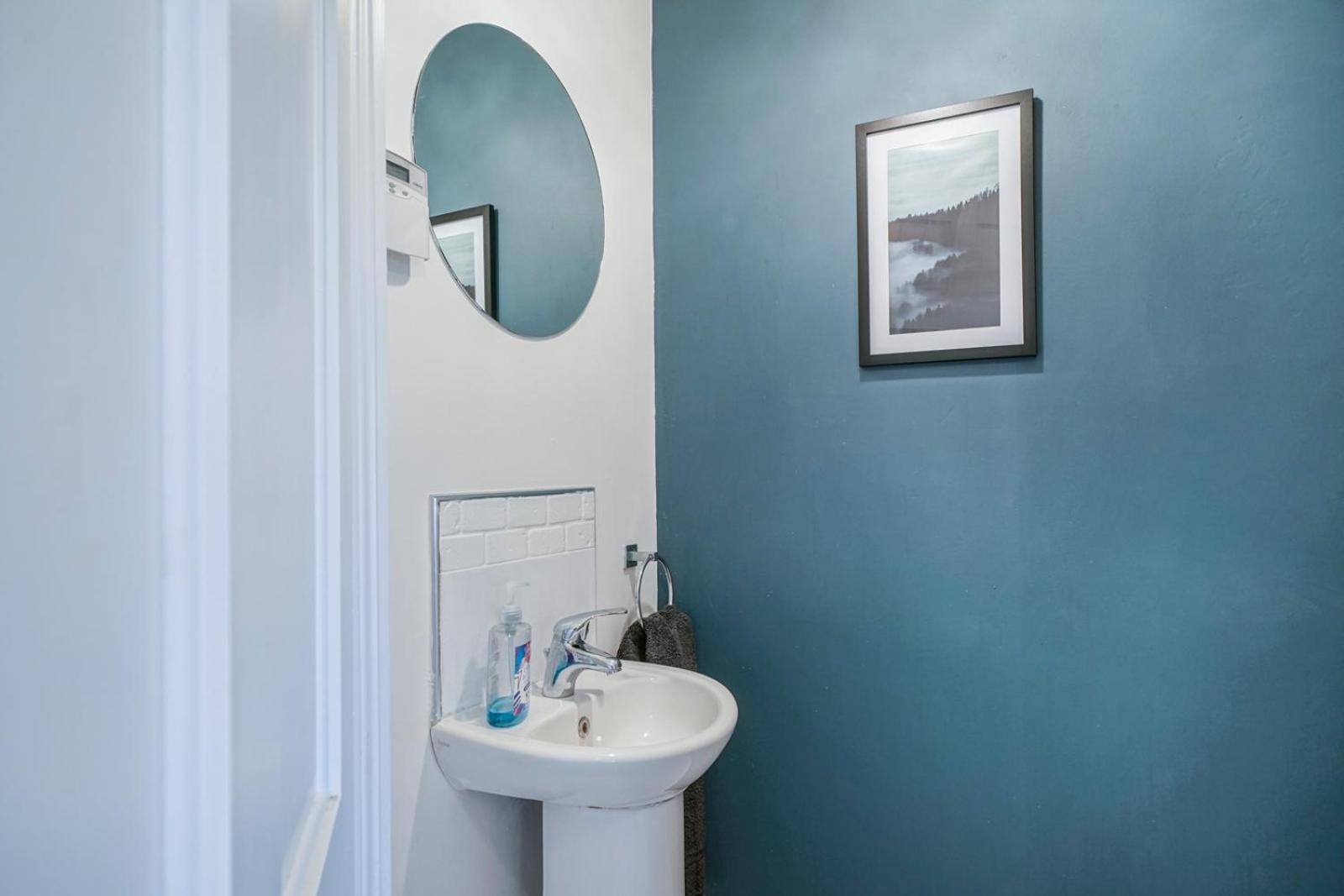 3 Bed House, Quiet Location Close To * Bangor (Down)